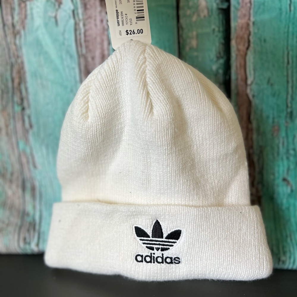 Womens Adidas Beanie!